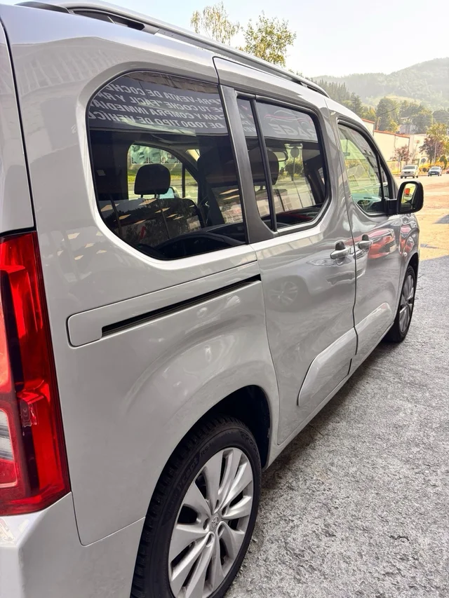 Opel Combo - Imagen 6
